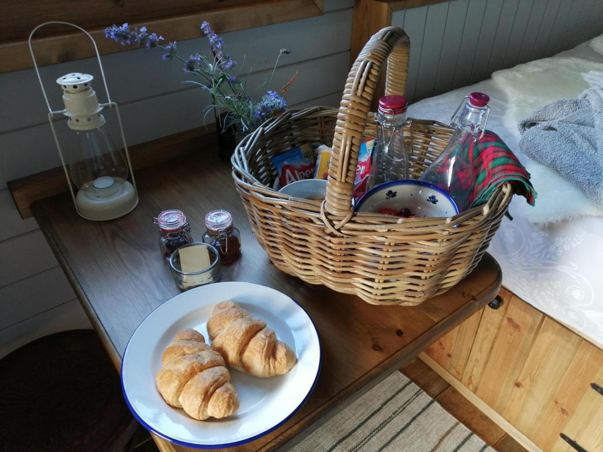 Lucker Mill Shepherds Huts Екстер'єр фото